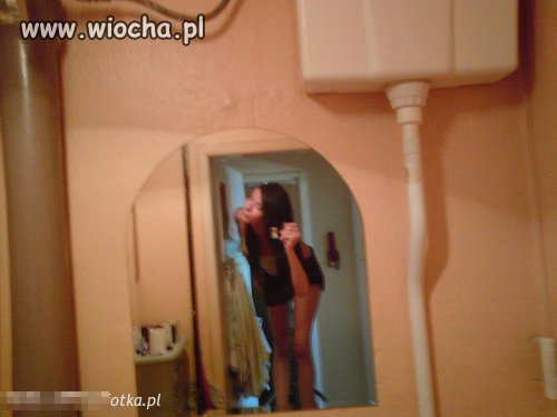 Górnopłuk i coś tam w lustrze 