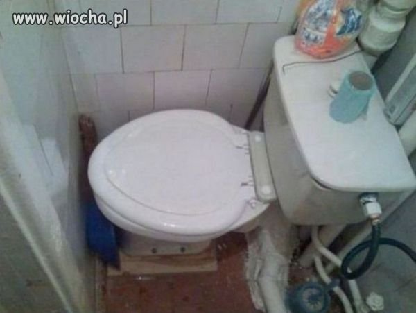 Zaraz po zbudowaniu tego kibla