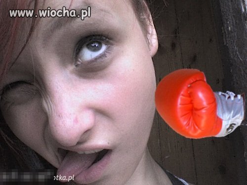 Ktoś ją musiał powalić