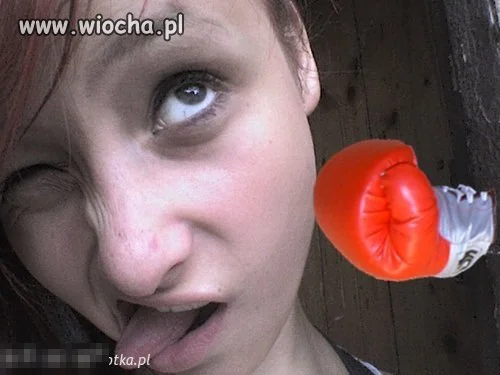 Ktoś ją musiał powalić
