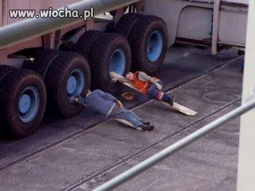 Czy się stoi, czy się leży