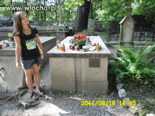 Lans na cmentarzu
