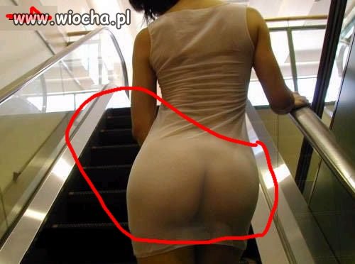 Piękną mam sukienkę nie ?