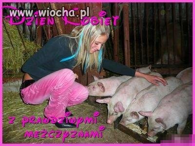 Wiejskie blondynki świętują!