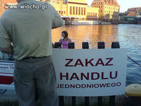 Zakaz handlu ...