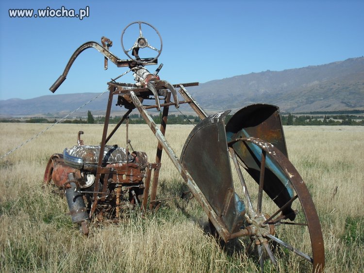 Motorower czy coś, hmm... sama nie wiem, ale...