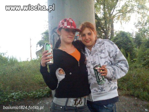 Dwie sexowne 16 latki...