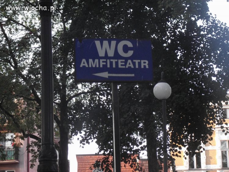 SUPER AMFITEATR 