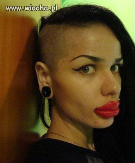 Fryz, piercing i te usta