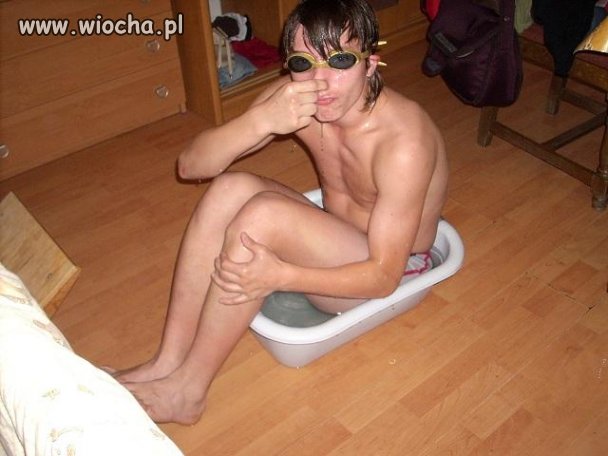 Podpis pod zdjeciem "Prawie jak AQUA PARK :D xD Heh"