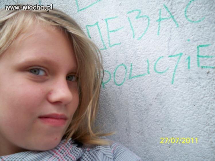 "Jebać policjie". 