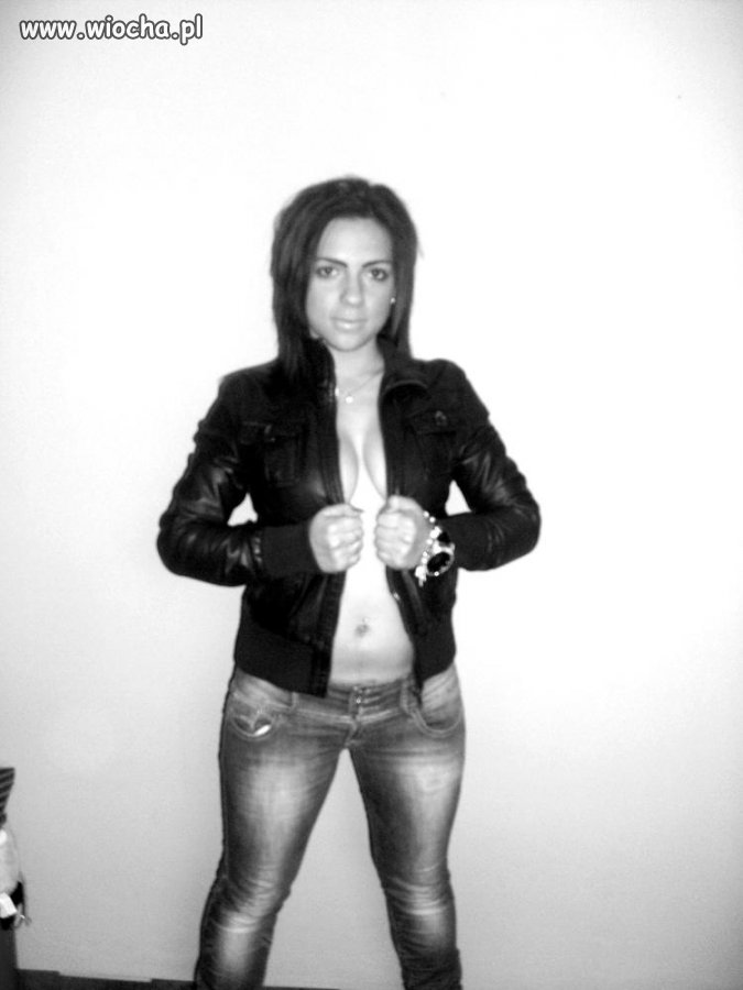 Hot 16-nastka