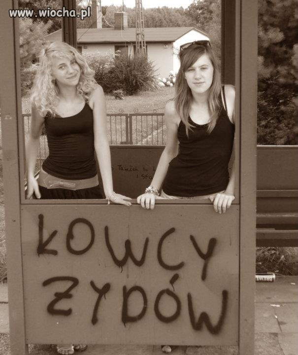Niepełno sprytne dzieci Hitlera.