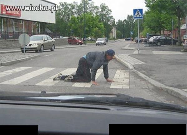 Nieważne jak, ważne że po pasach...