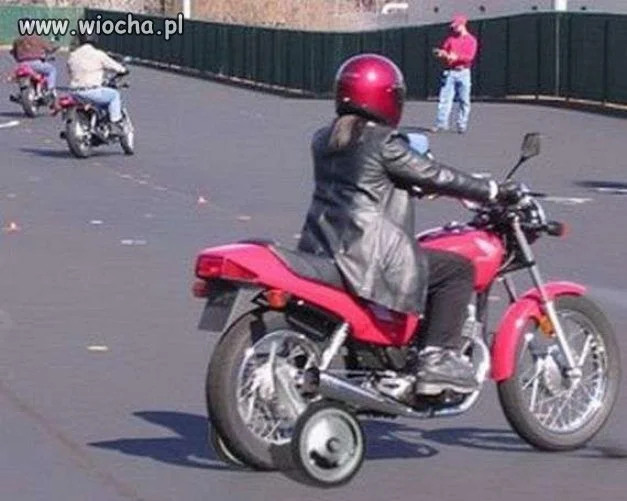 Motocykl na 4 kołach
