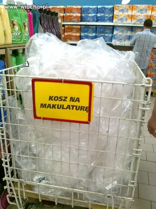 Kosz na makulaturę?