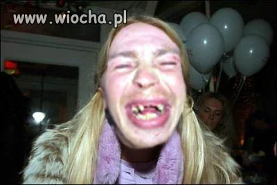 Nie ma to jak fotka z pięknym uśmiechem 