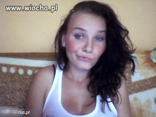 Troszkę ją wykrzywiło