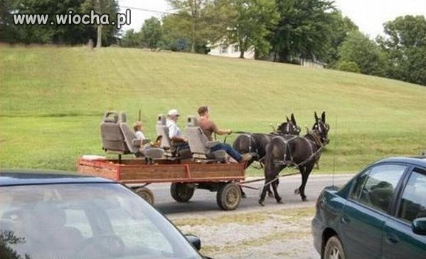 Tak się teraz jeździ 
