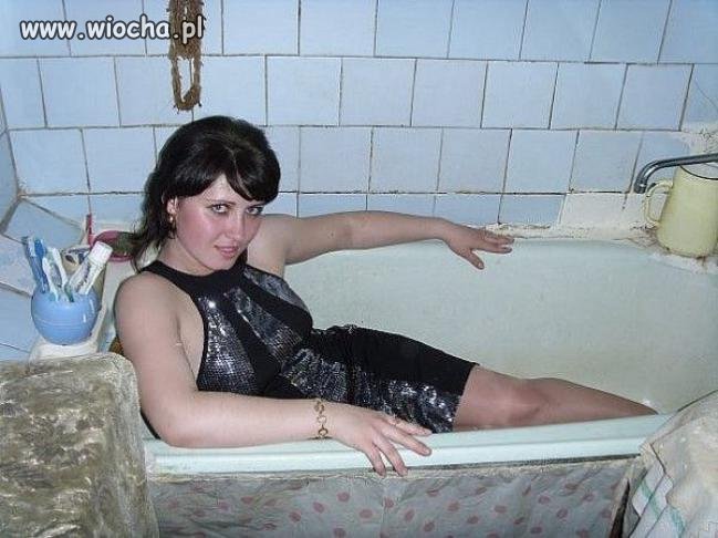 Lansik w suchej wannie.
