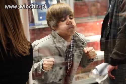Bieber zdjął w końcu maskę 