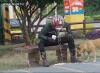 Zapomnieć zdjąć kask to lepiej
