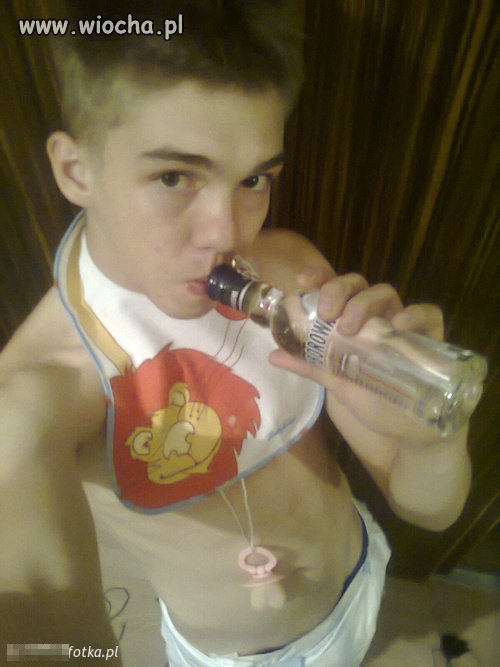 Zamknięta wódka i ten smoczek 