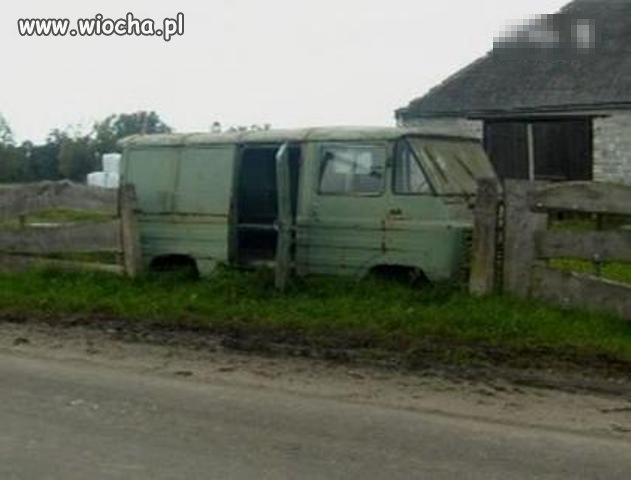 Polski przystanek autobusowy