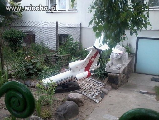 Ogrodowy wrak Tupolew'a