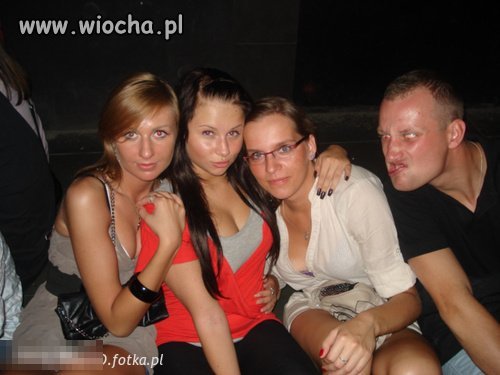 A on i tak jest bardziej fotogeniczny 