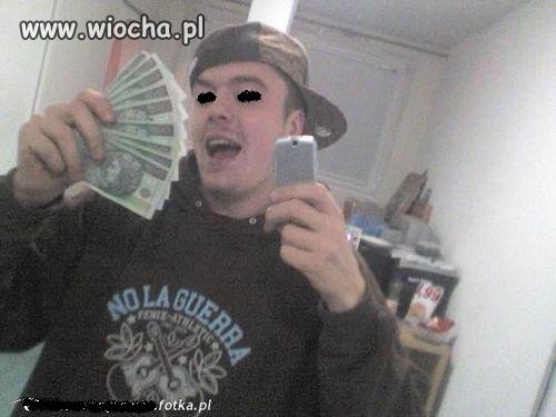 Szpan na kasę...