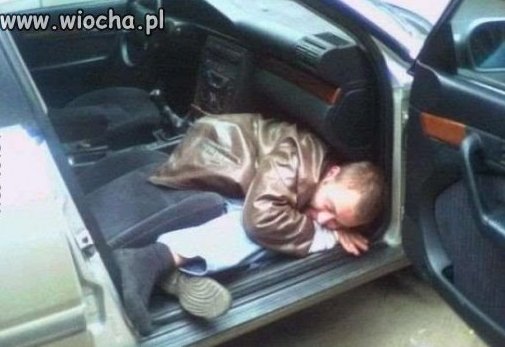 Ważne że na głowę nie pada