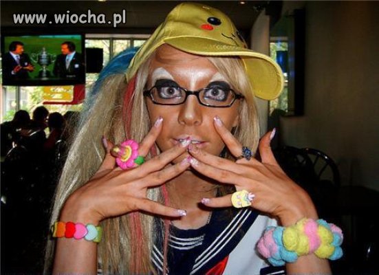 Lubię pokemony i dziecinną biżuterie