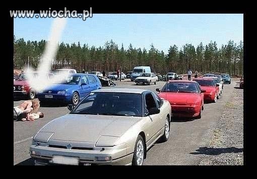 Dachowanie na rajdzie