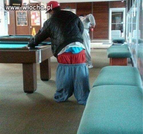 Trzy pary spodni...