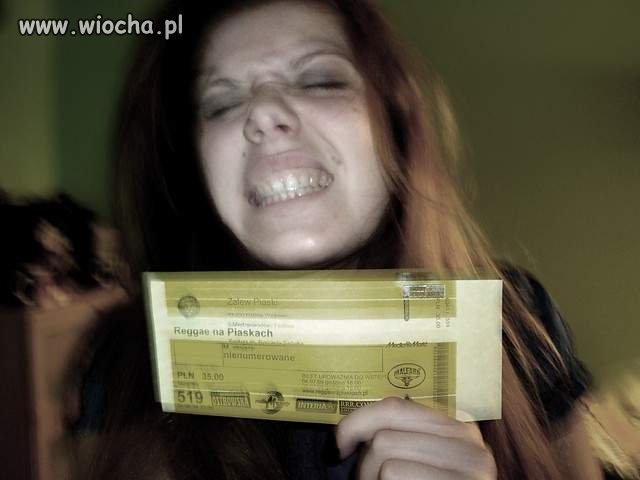 Ta pani ma chyba problem