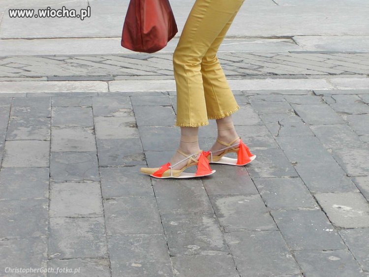 Buty...
