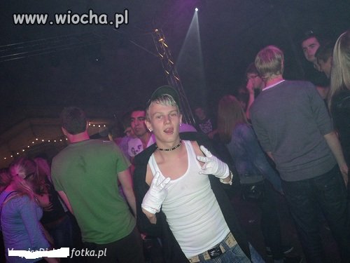 Białe białe rekawiczki 