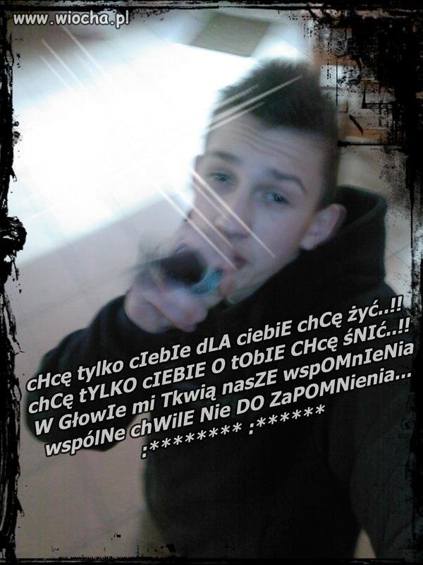Rozśpiewany nastolatek.