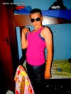 Ale on jest