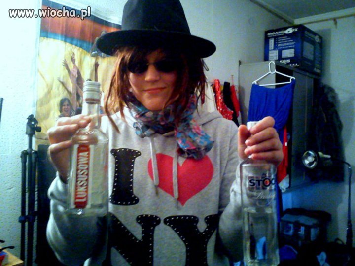 14 lat, wódka rodziców