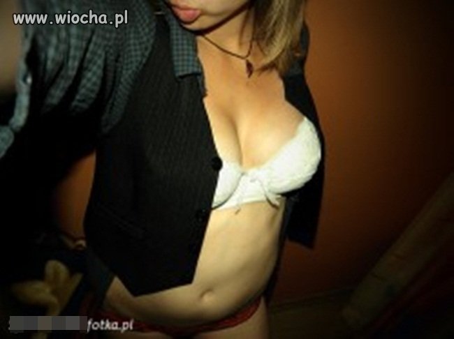 I znów nagość...