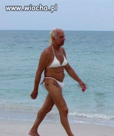Plaża, morze i laseczki 