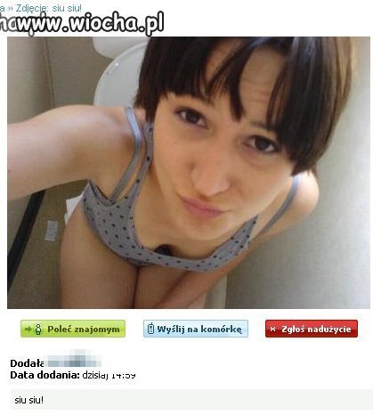 Kolejna sweet focia z dzióbkiem i to na kiblu!