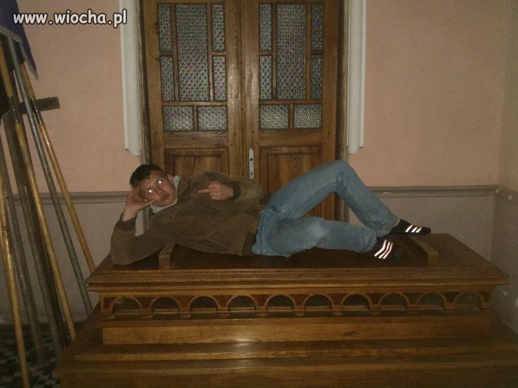 W Kościele ... żal :D 