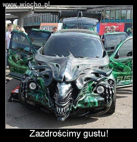 Ktoś tu miał wyobraźnię.