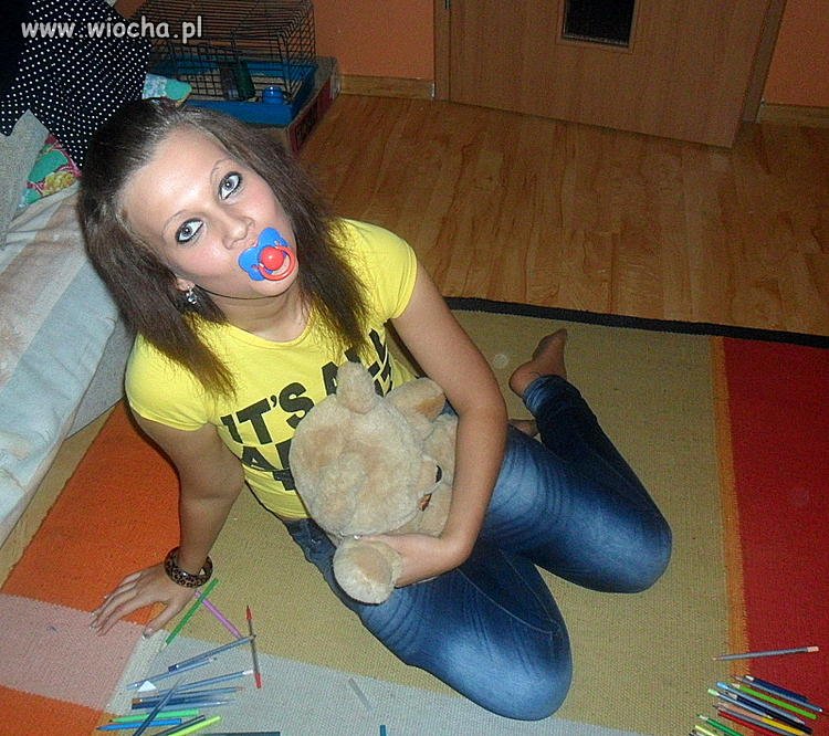 19 latka...