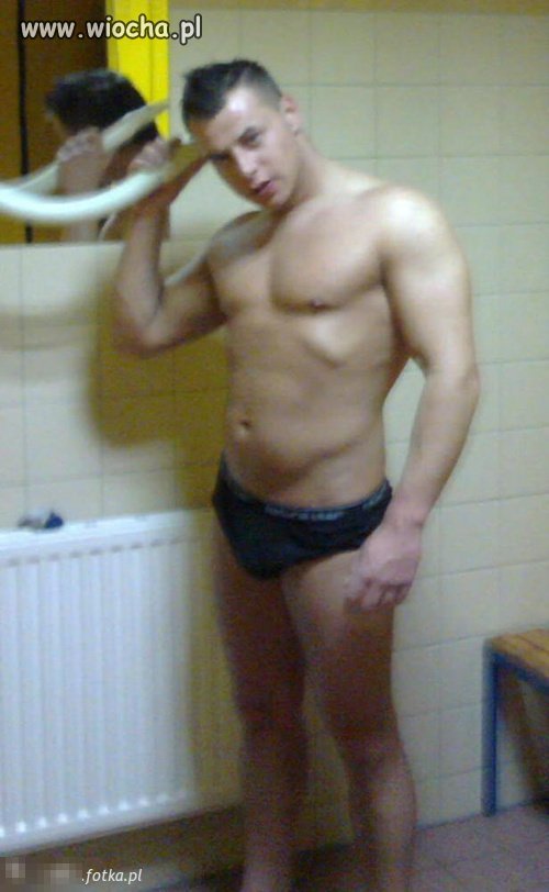 I'M SEXY AND I KNOW IT!!