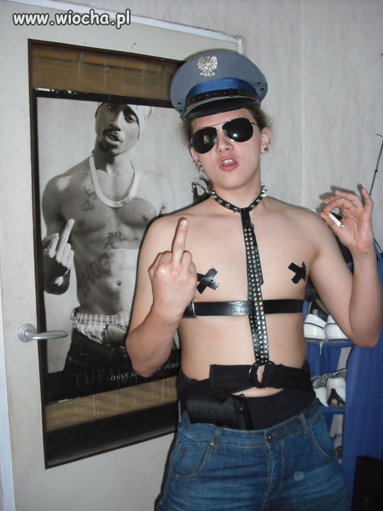 W hołdzie Tupacowi, czy...