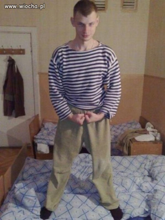 Ta bluzka w paski dodaje mi męskości
